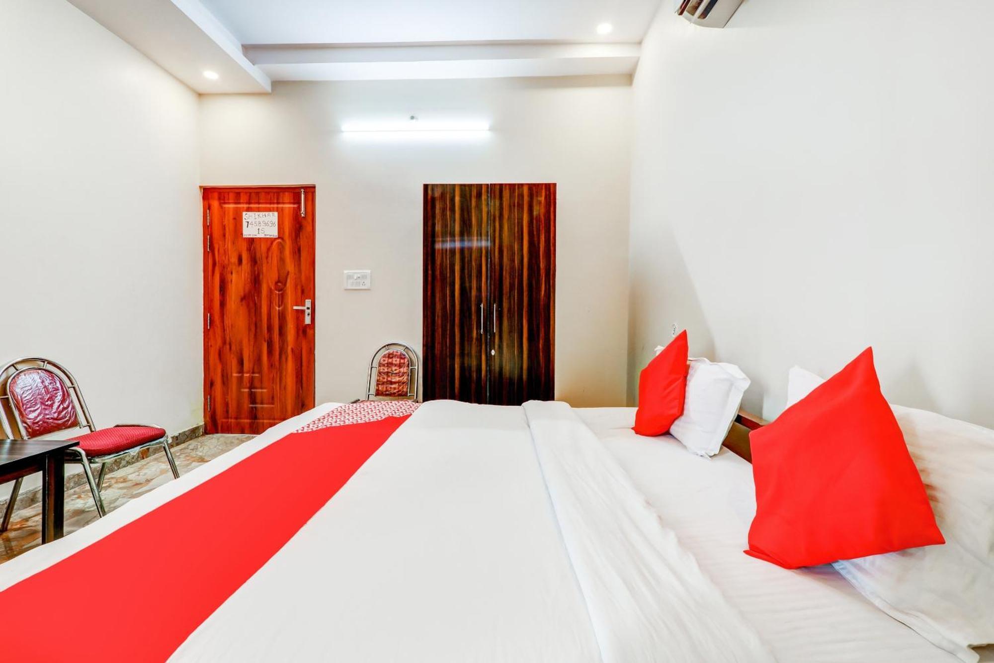 Oyo Flagship Raghuvar Palace Otel Lucknow Dış mekan fotoğraf
